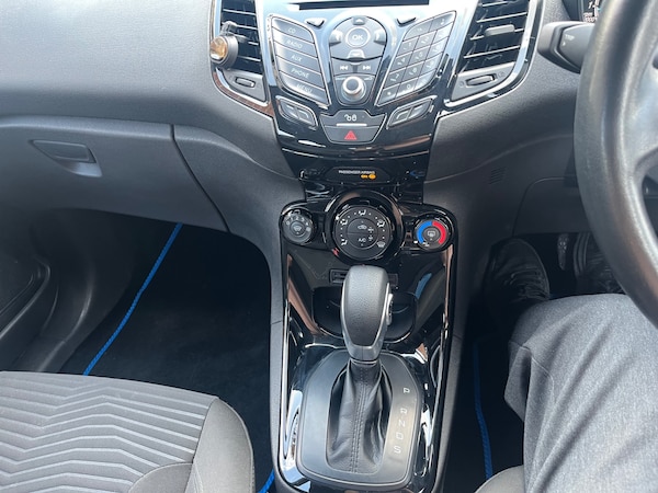 Used Ford Fiesta 2016 for sale - 75130184: Photo 8