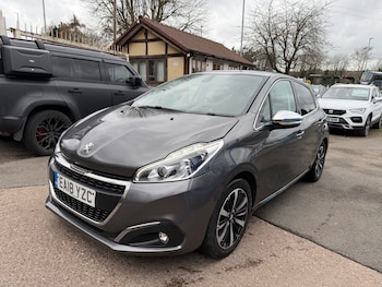 Used Peugeot 208 2018 for sale - 77677156: Photo