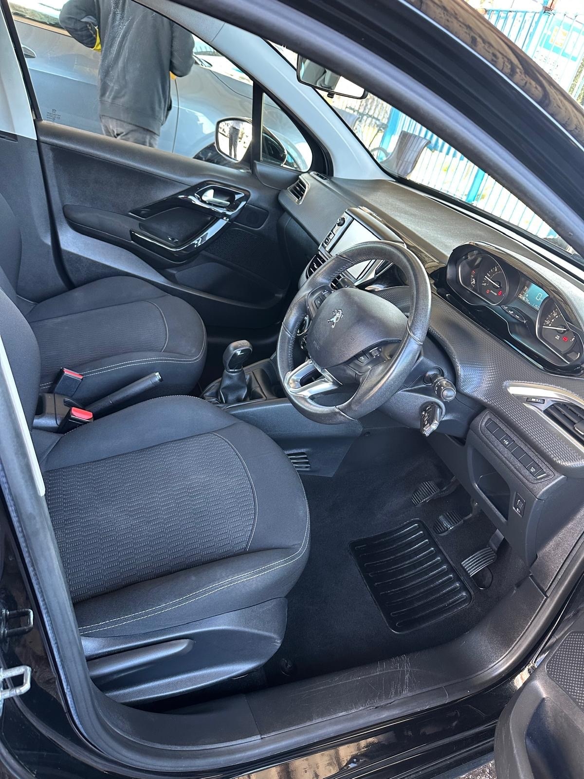 Used Peugeot 208 2019 for sale - 78177124: Photo 4