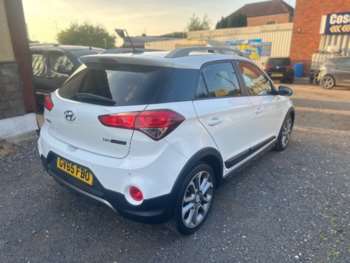 Used Hyundai i20 2016 for sale - 74671486: Photo
