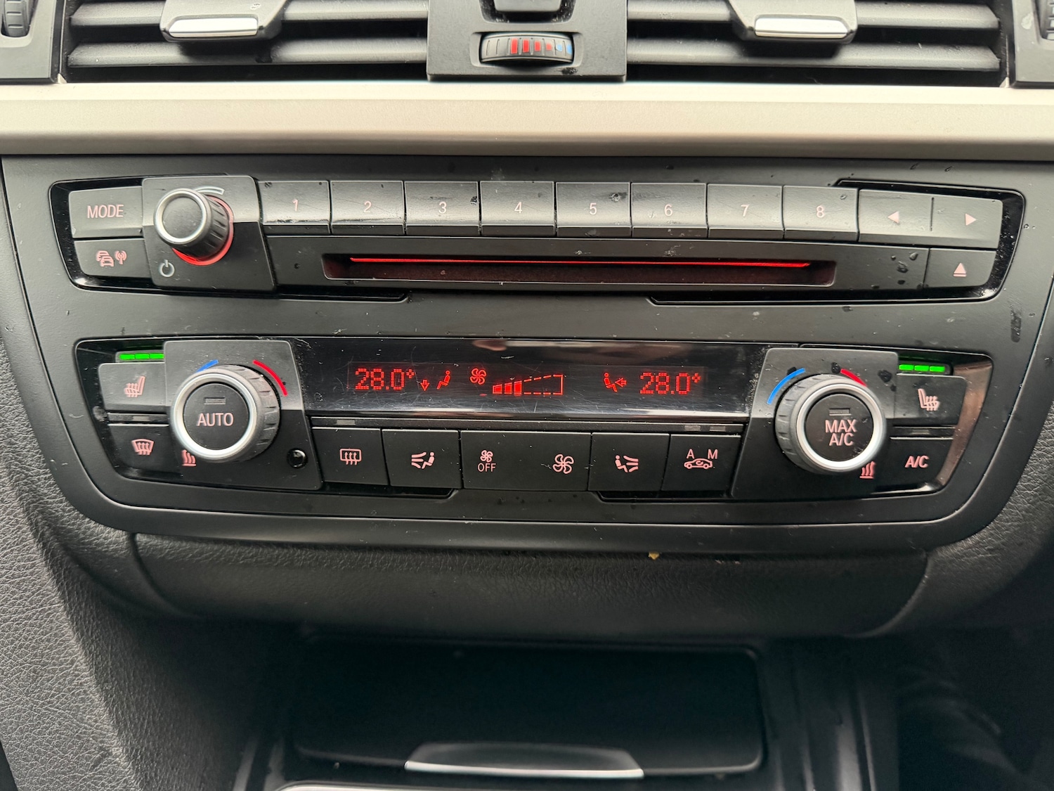 Used BMW 3 Series 2015 for sale - 77245890: Photo 12