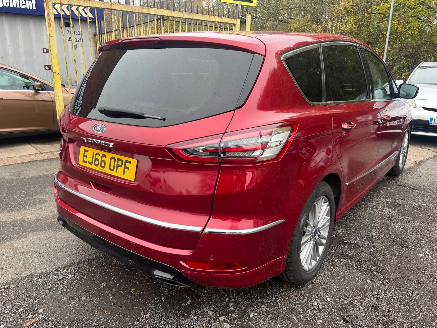 Used Ford S-Max 2016 for sale - 77198090: Photo 21
