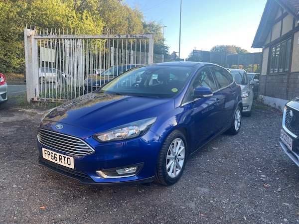 Used Ford Focus 2016 for sale - 76078058: Photo 2