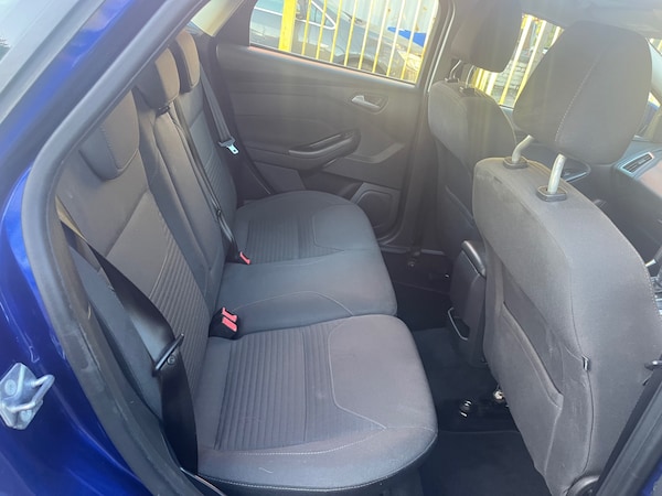 Used Ford Focus 2016 for sale - 76078058: Photo 6