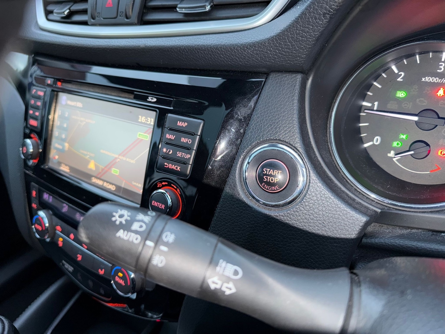 Used Nissan Qashqai 2016 for sale - 76544409: Photo 12