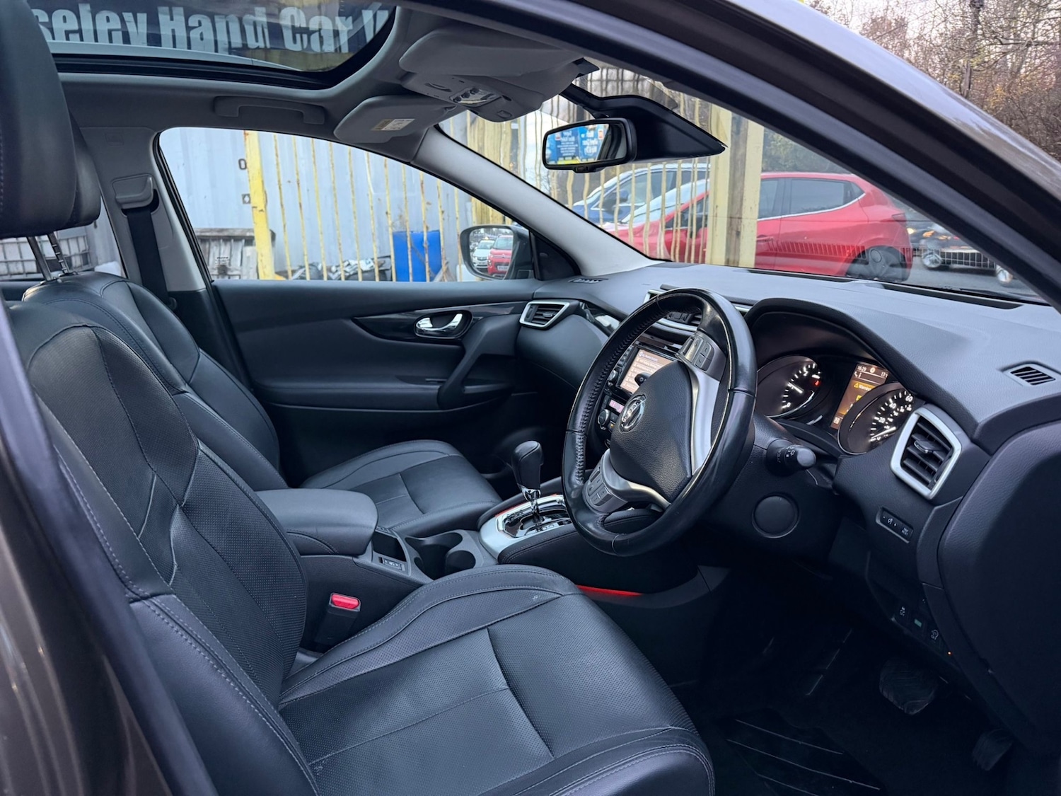 Used Nissan Qashqai 2016 for sale - 76544409: Photo 4