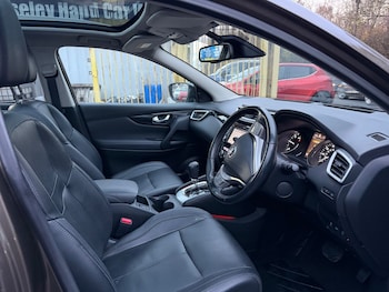 Used Nissan Qashqai 2016 for sale - 76544409: Photo