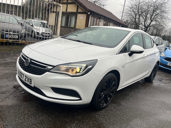 Used Vauxhall Astra 2017 for sale - 73688588: Photo 1