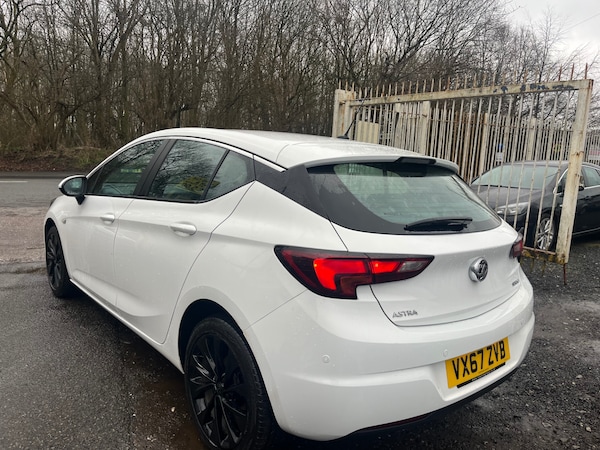 Used Vauxhall Astra 2017 for sale - 73688588: Photo 3