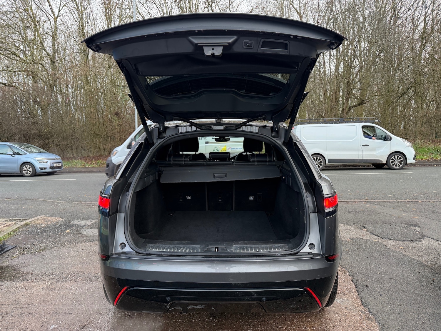 Used Land Rover Range Rover Velar 2018 for sale - 76860000: Photo 21