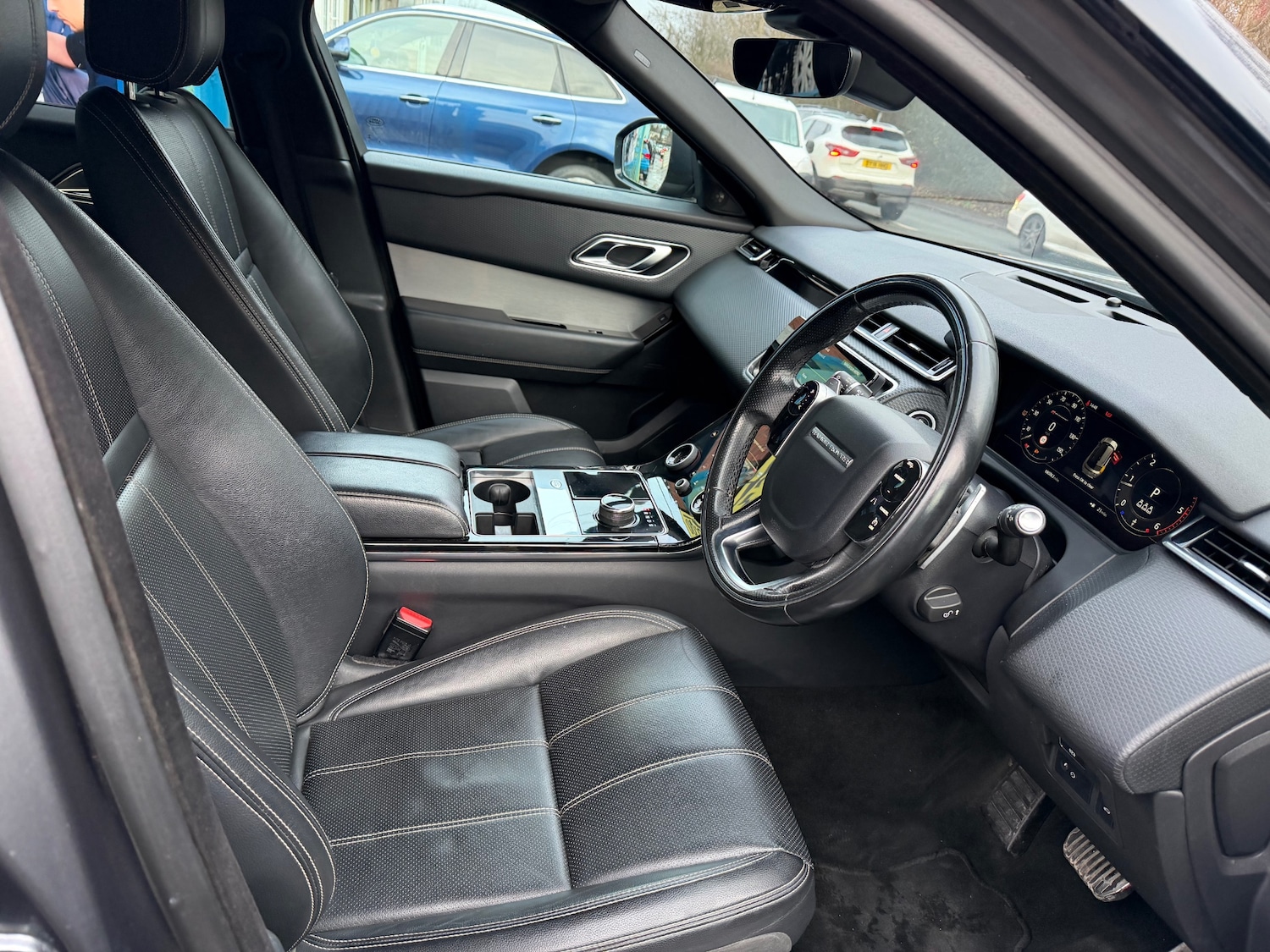 Used Land Rover Range Rover Velar 2018 for sale - 76860000: Photo 9