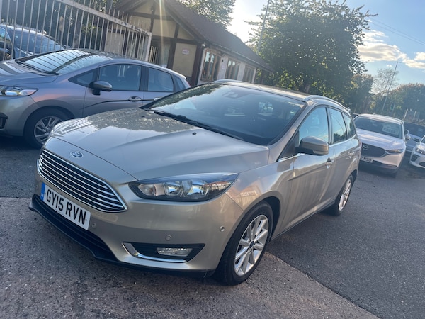 Used Ford Focus 2015 for sale - 76143670: Photo 1