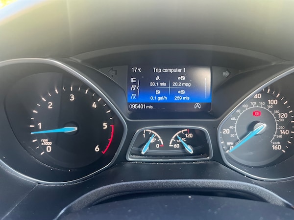 Used Ford Focus 2015 for sale - 76143670: Photo 21