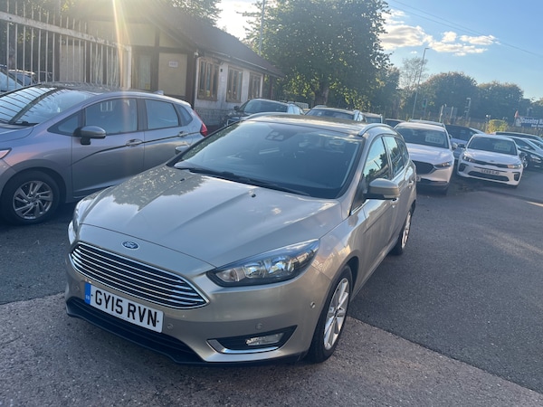 Used Ford Focus 2015 for sale - 76143670: Photo 9