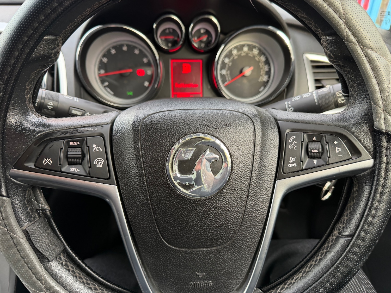 Used Vauxhall Astra 2014 for sale - 77198110: Photo 6