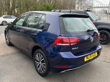 Used Volkswagen Golf 2018 for sale - 78286545: Photo