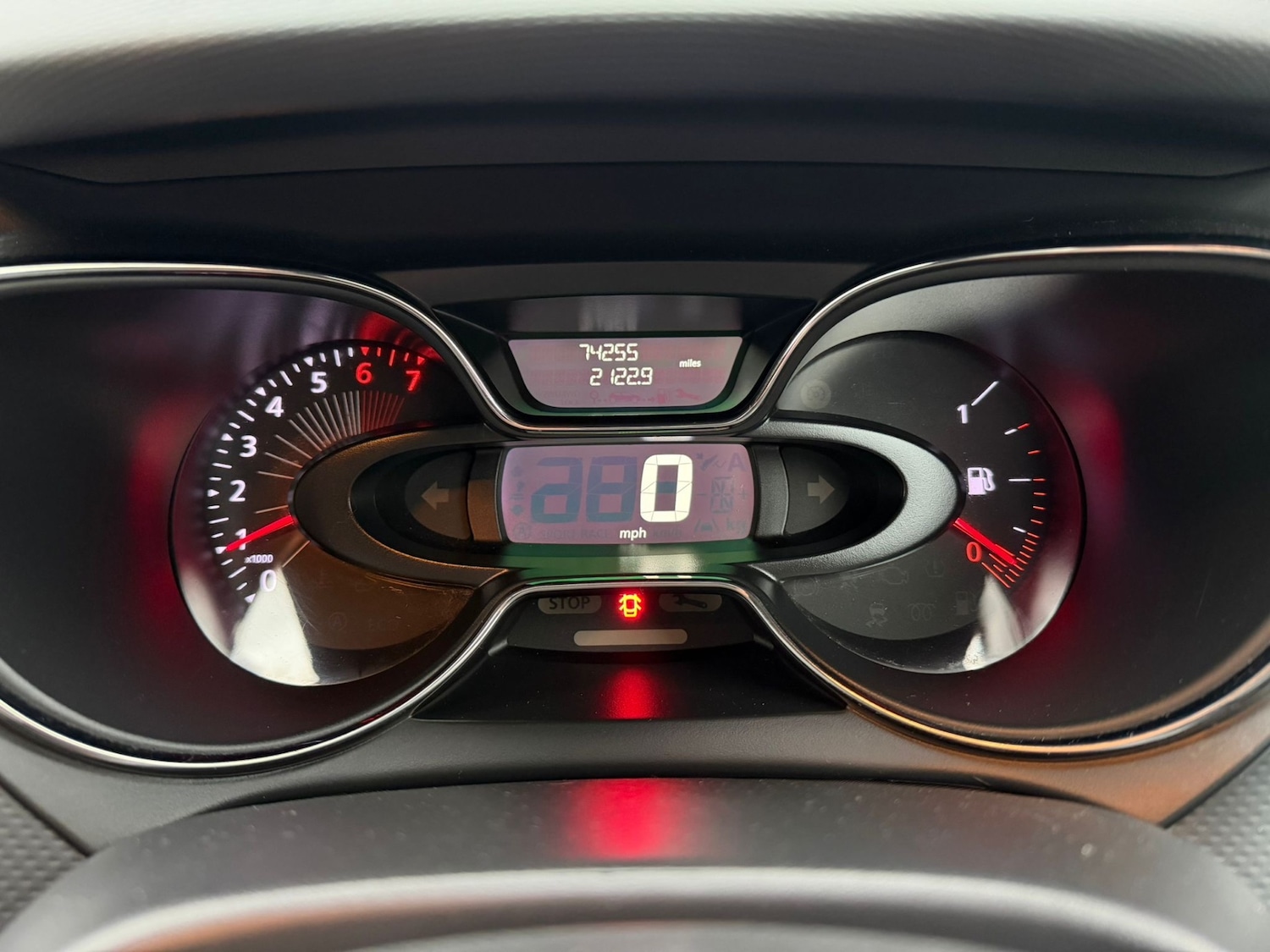 Used Renault Captur 2016 for sale - 76588486: Photo 14