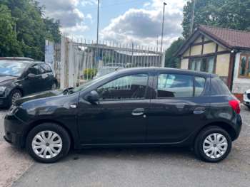 Used Dacia Sandero 2015 for sale - 74928327: Photo