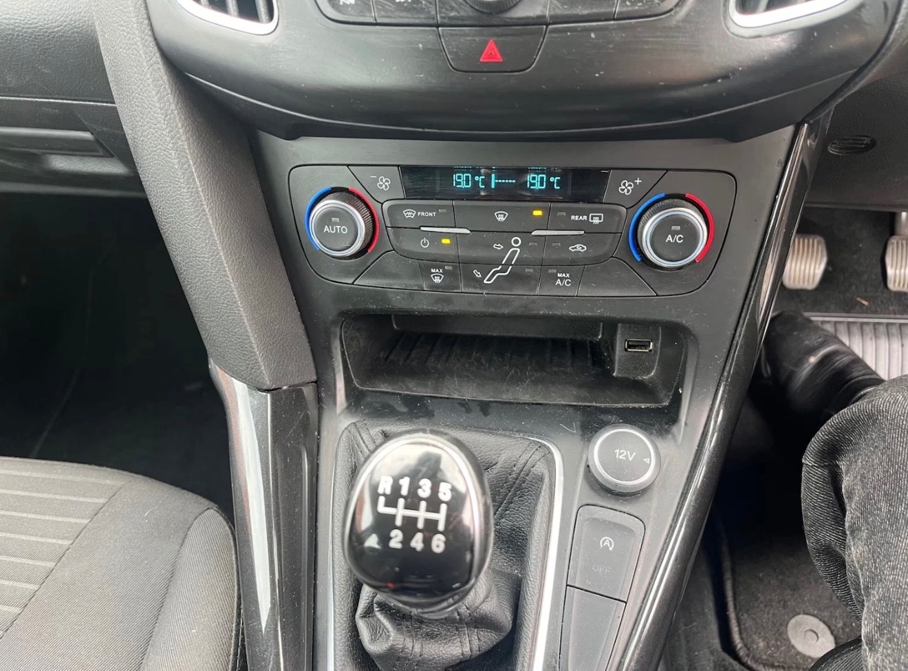 Used Ford Focus 2018 for sale - 76831222: Photo 8