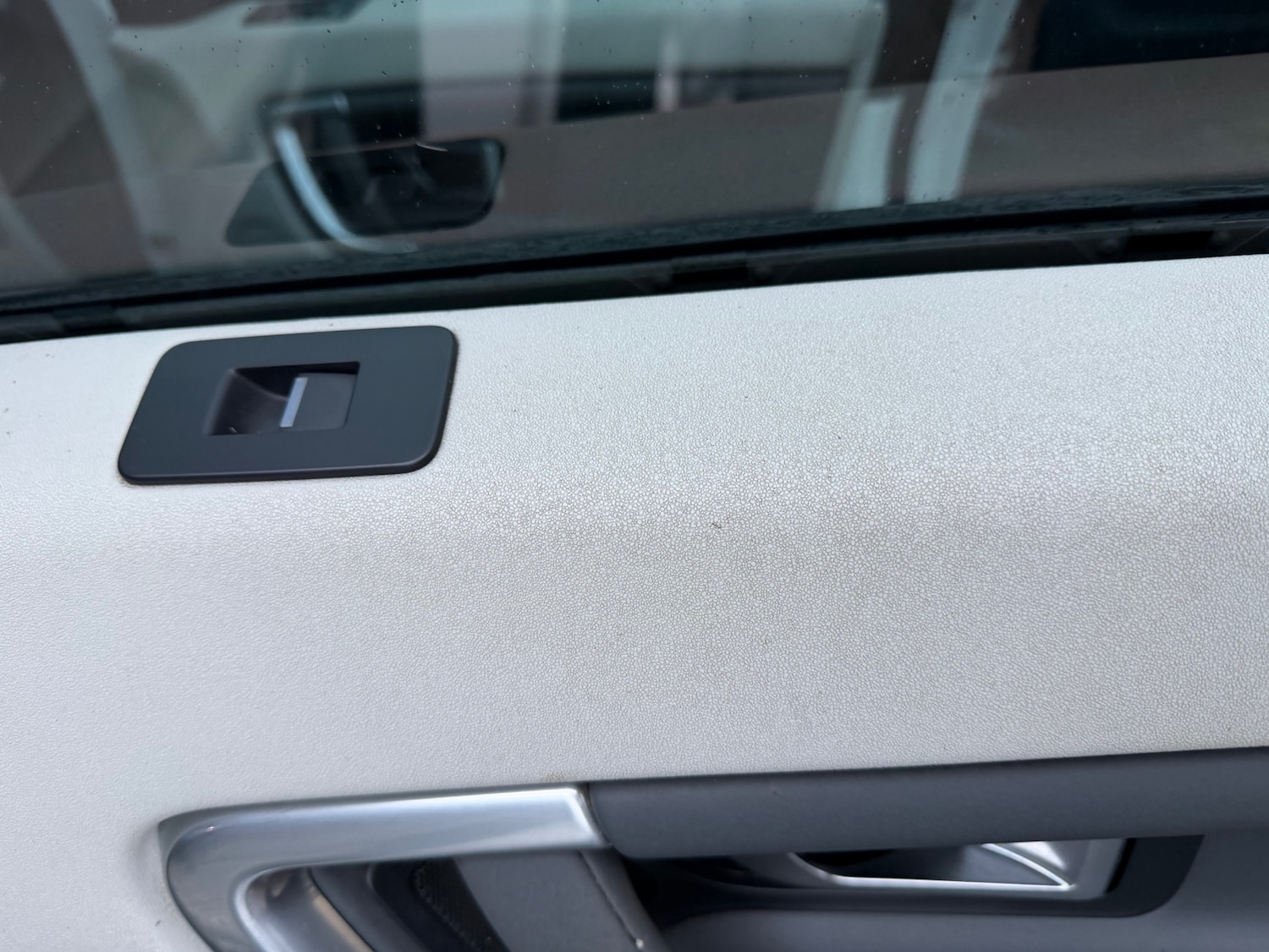 Used Land Rover Discovery Sport 2016 for sale - 77406529: Photo 21