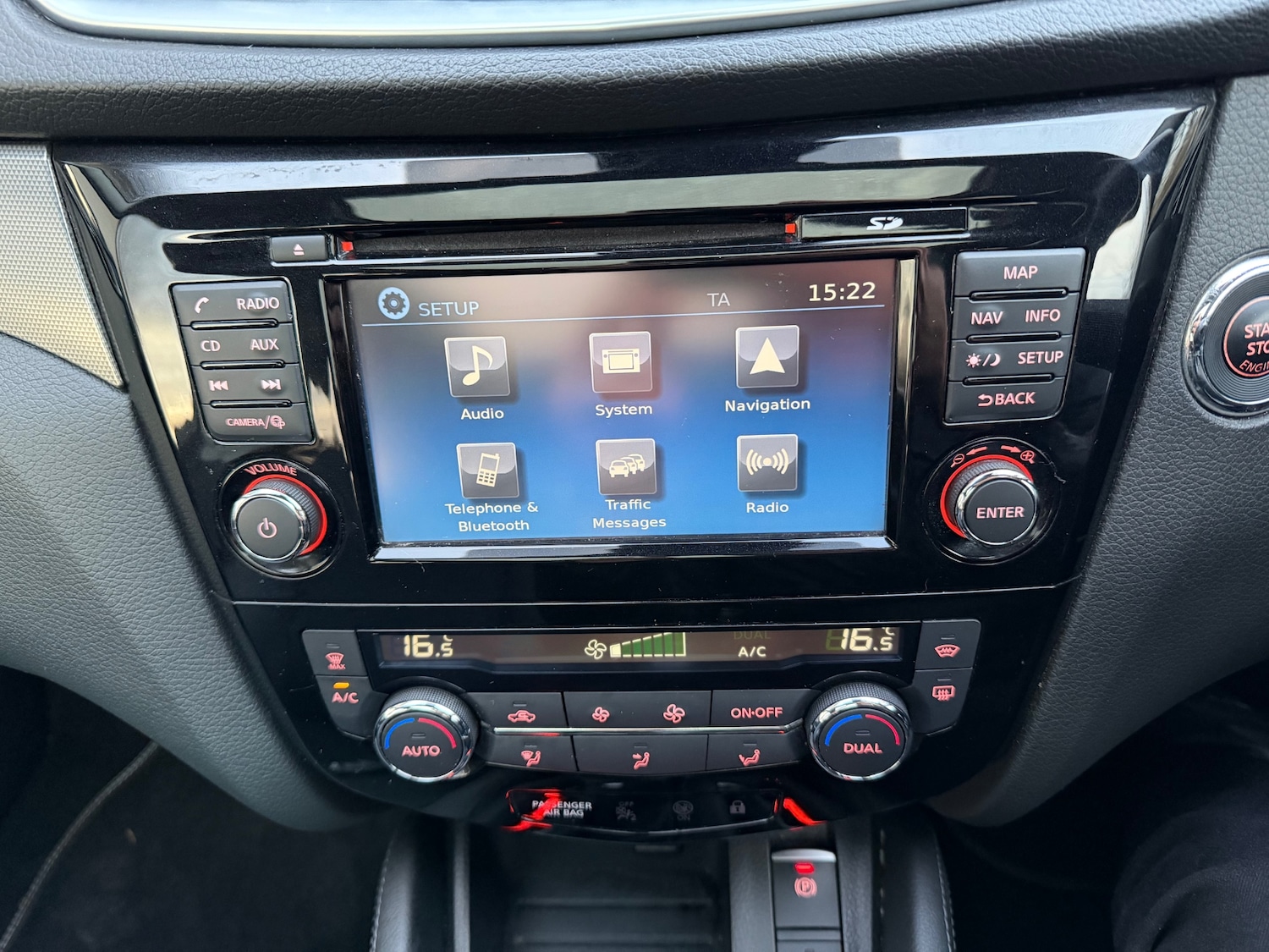 Used Nissan Qashqai 2018 for sale - 76932342: Photo 12