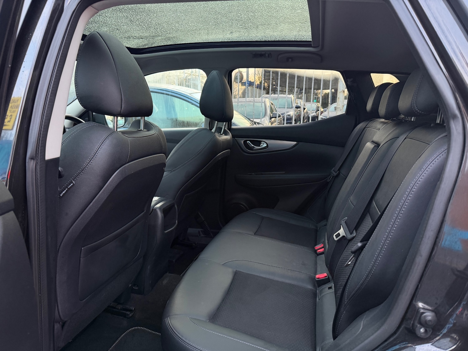 Used Nissan Qashqai 2018 for sale - 76932342: Photo 19