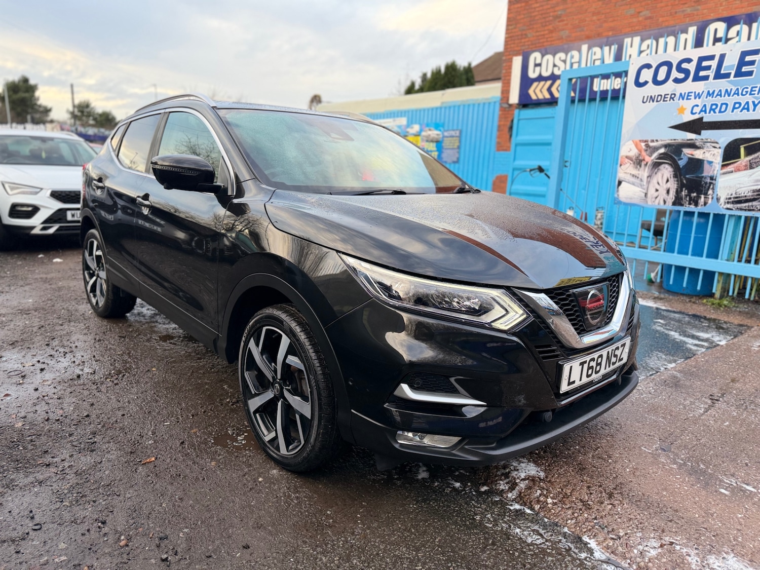 Used Nissan Qashqai 2018 for sale - 76932342: Photo 3