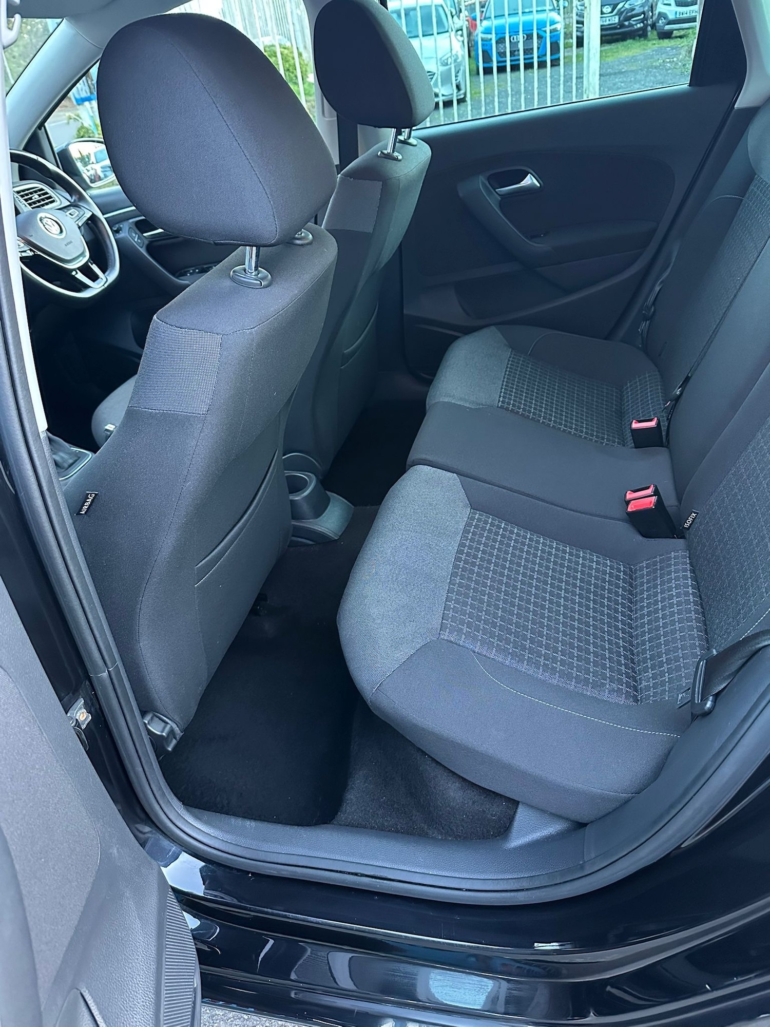 Used Volkswagen Polo 2017 for sale - 78144300: Photo 6