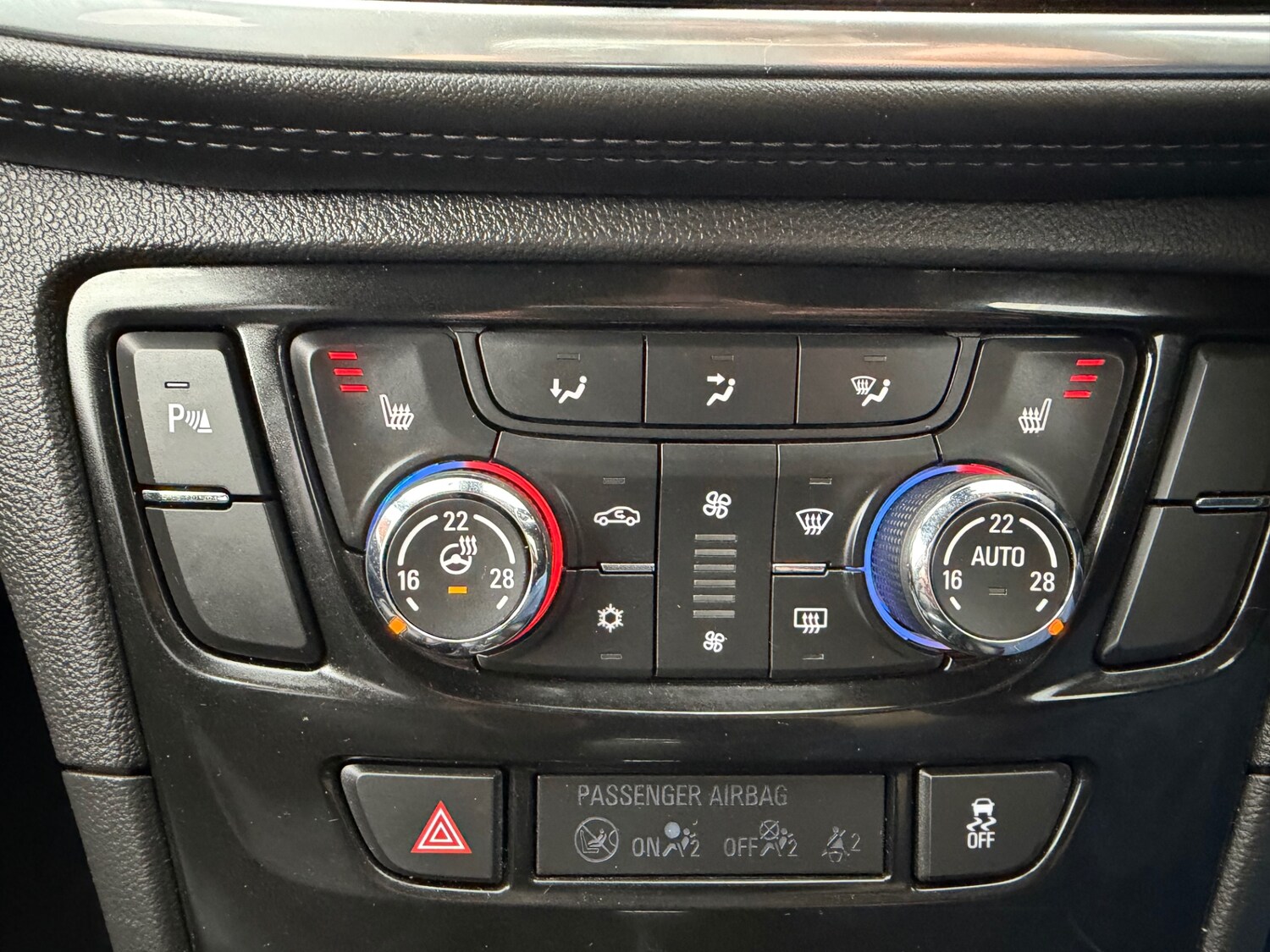 Used Vauxhall Mokka X 2018 for sale - 78210538: Photo 16