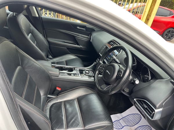 Used Jaguar XE 2016 for sale - 76263551: Photo 16
