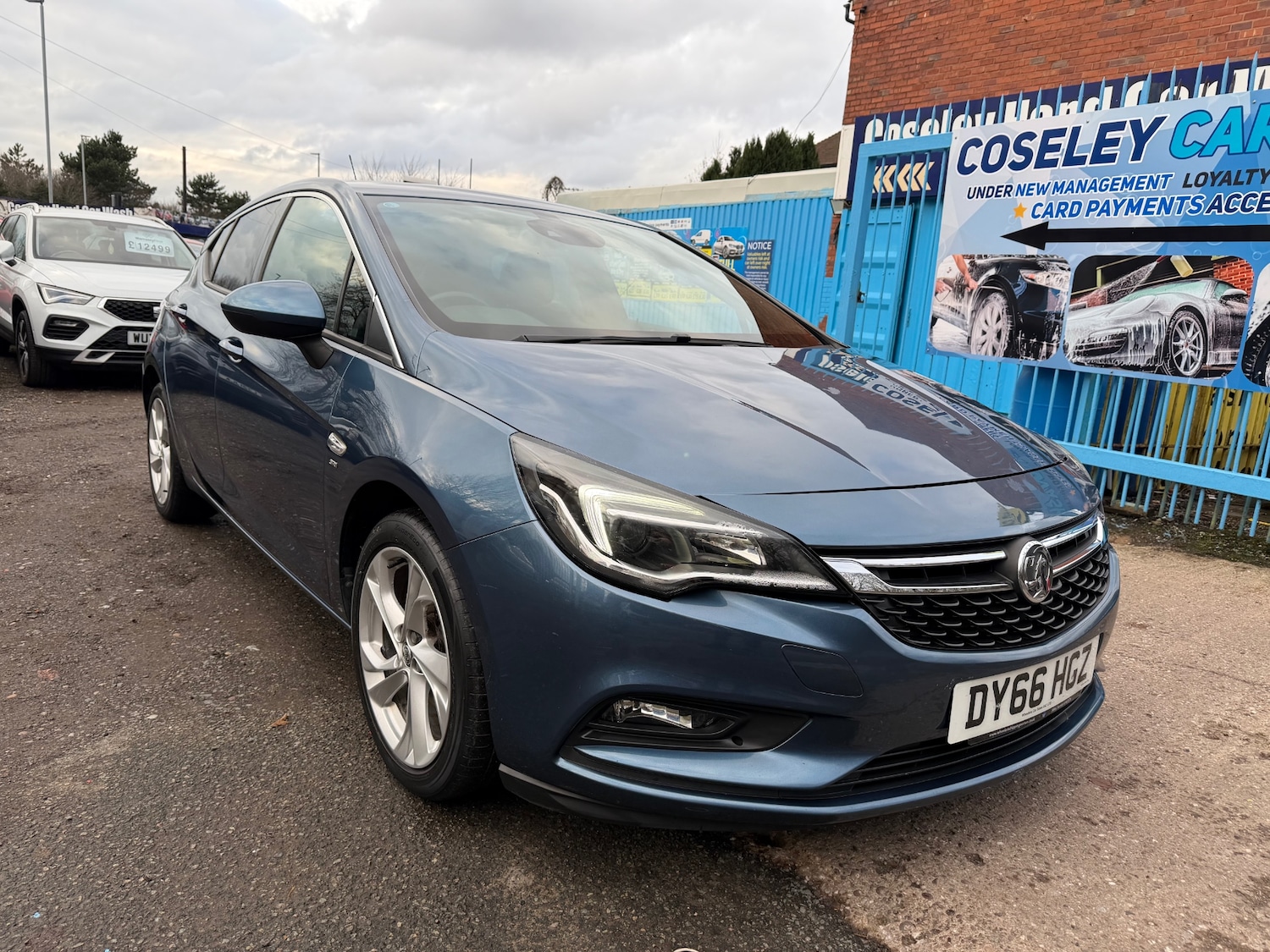 Used Vauxhall Astra 2016 for sale - 77502719: Photo 2