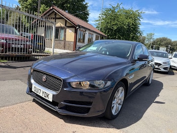 Used Jaguar XE 2017 for sale - 78757215: Photo