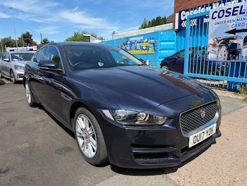 Used Jaguar XE 2017 for sale - 78757215: Photo