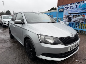Used Skoda Fabia 2015 for sale - 77420466: Photo