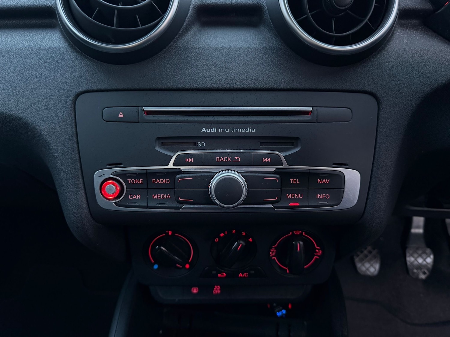 Used Audi A1 2015 for sale - 76544390: Photo 11