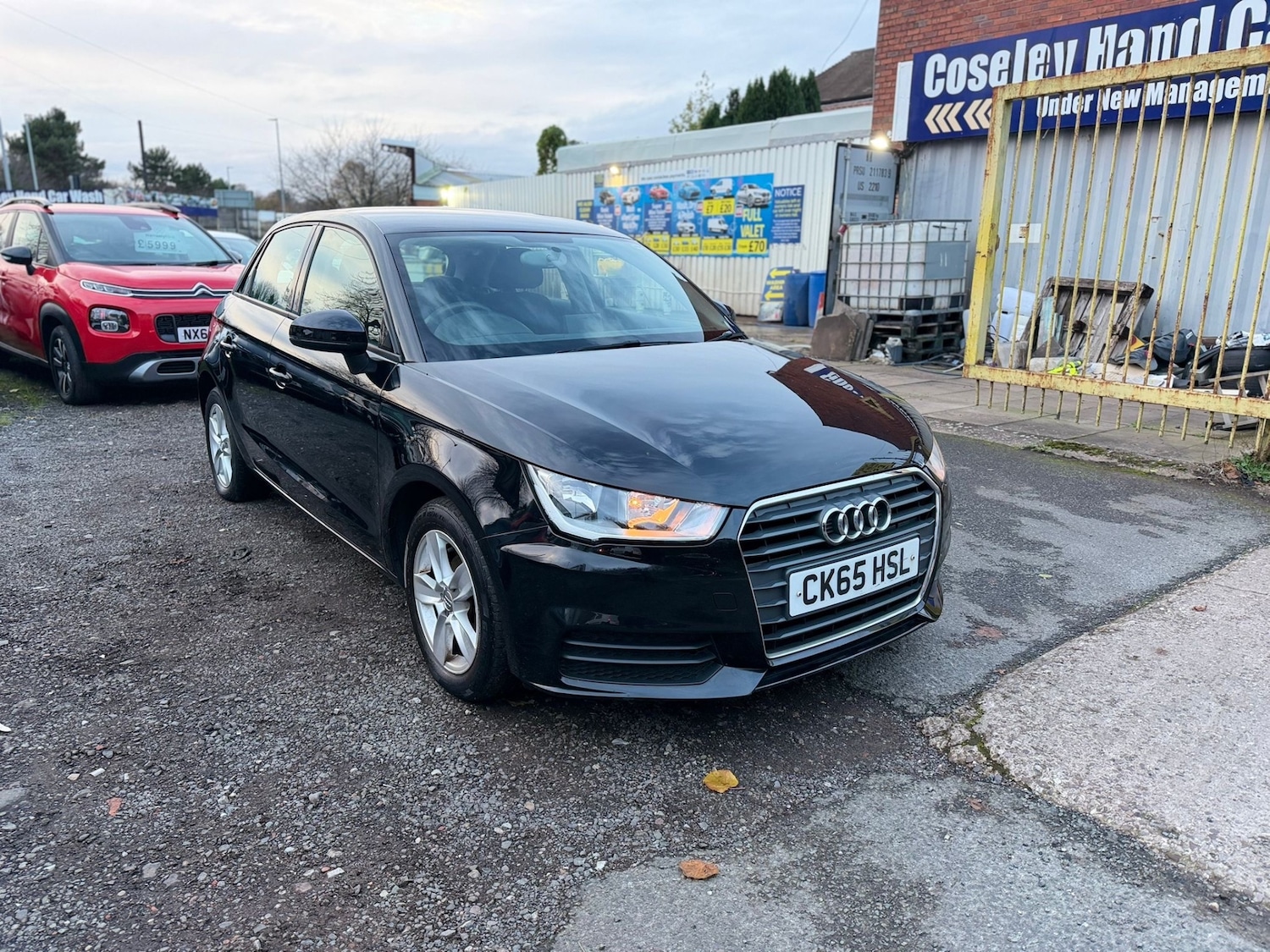 Used Audi A1 2015 for sale - 76544390: Photo 2