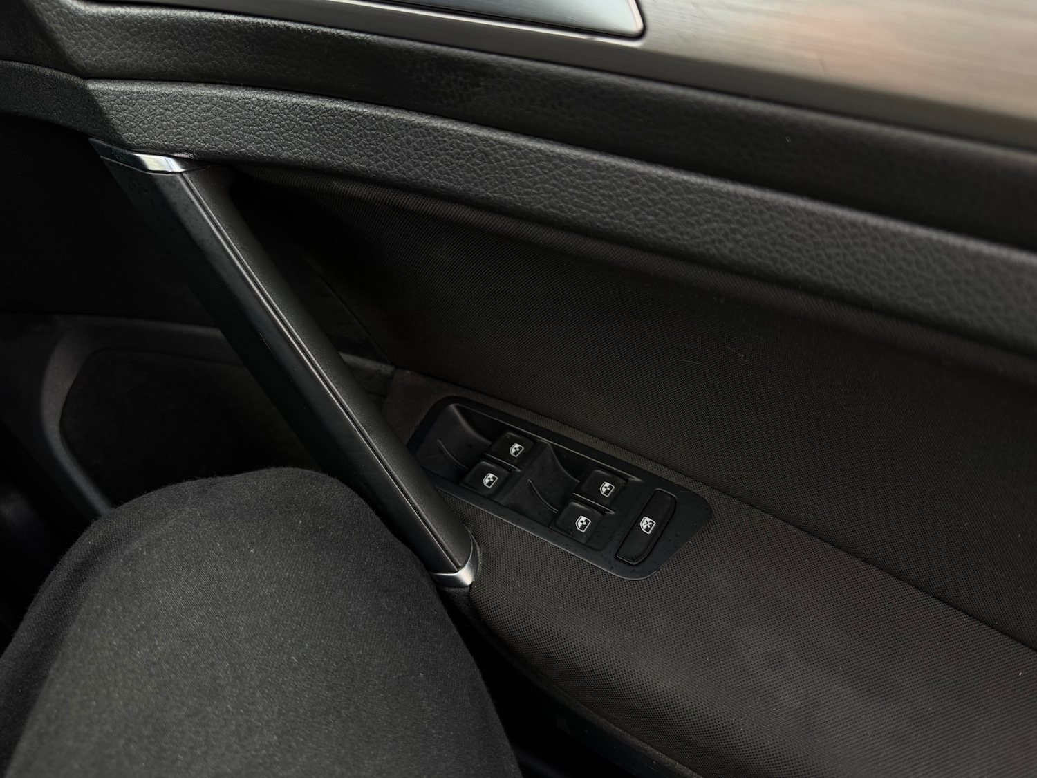 Used Volkswagen Golf 2016 for sale - 77012949: Photo 22