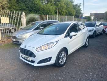 2013 (13) - 1.25 82 Zetec 5dr