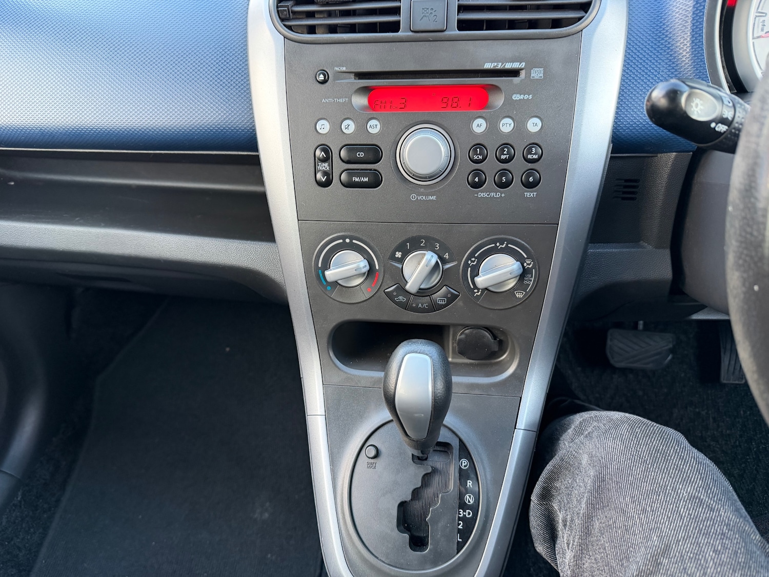 Used Vauxhall Agila 2014 for sale - 76780060: Photo 9