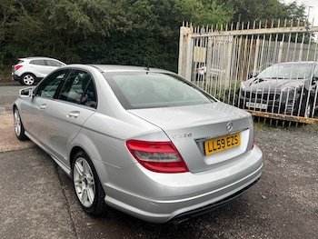 Used Mercedes-Benz C-Class 2009 for sale - 75997222: Photo