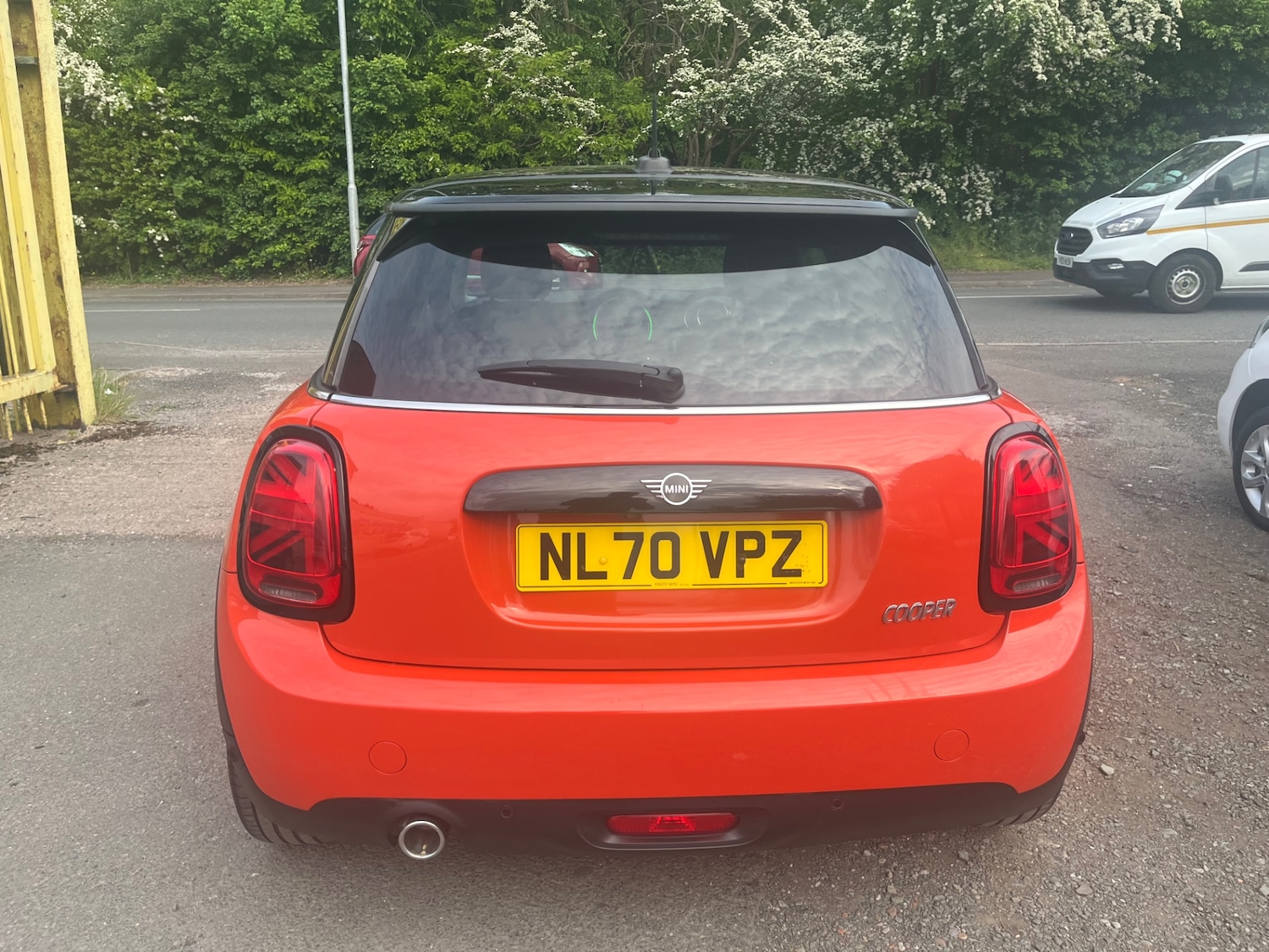 Vehicle 22