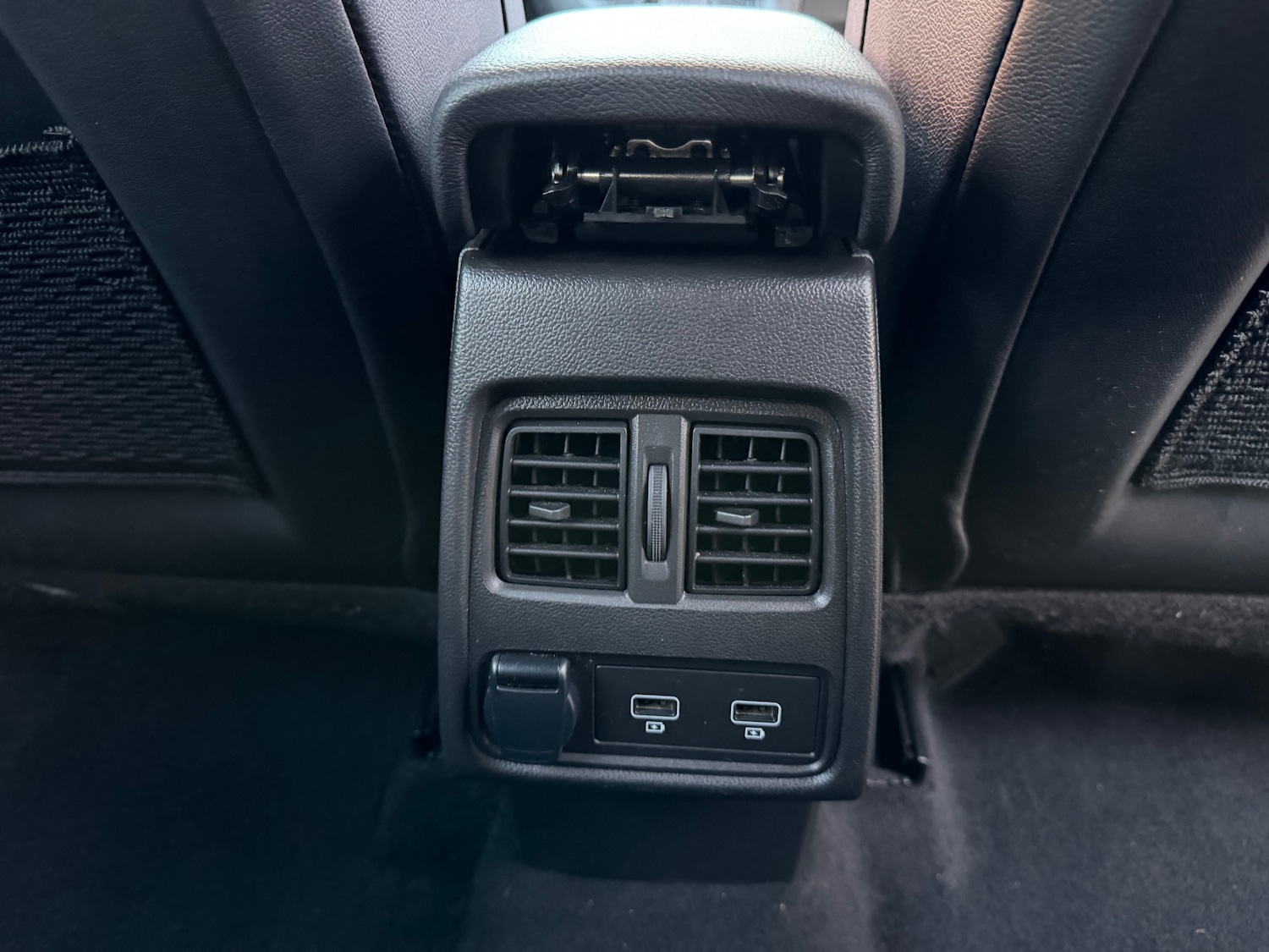 Used Renault Captur 2023 for sale - 77630164: Photo 15