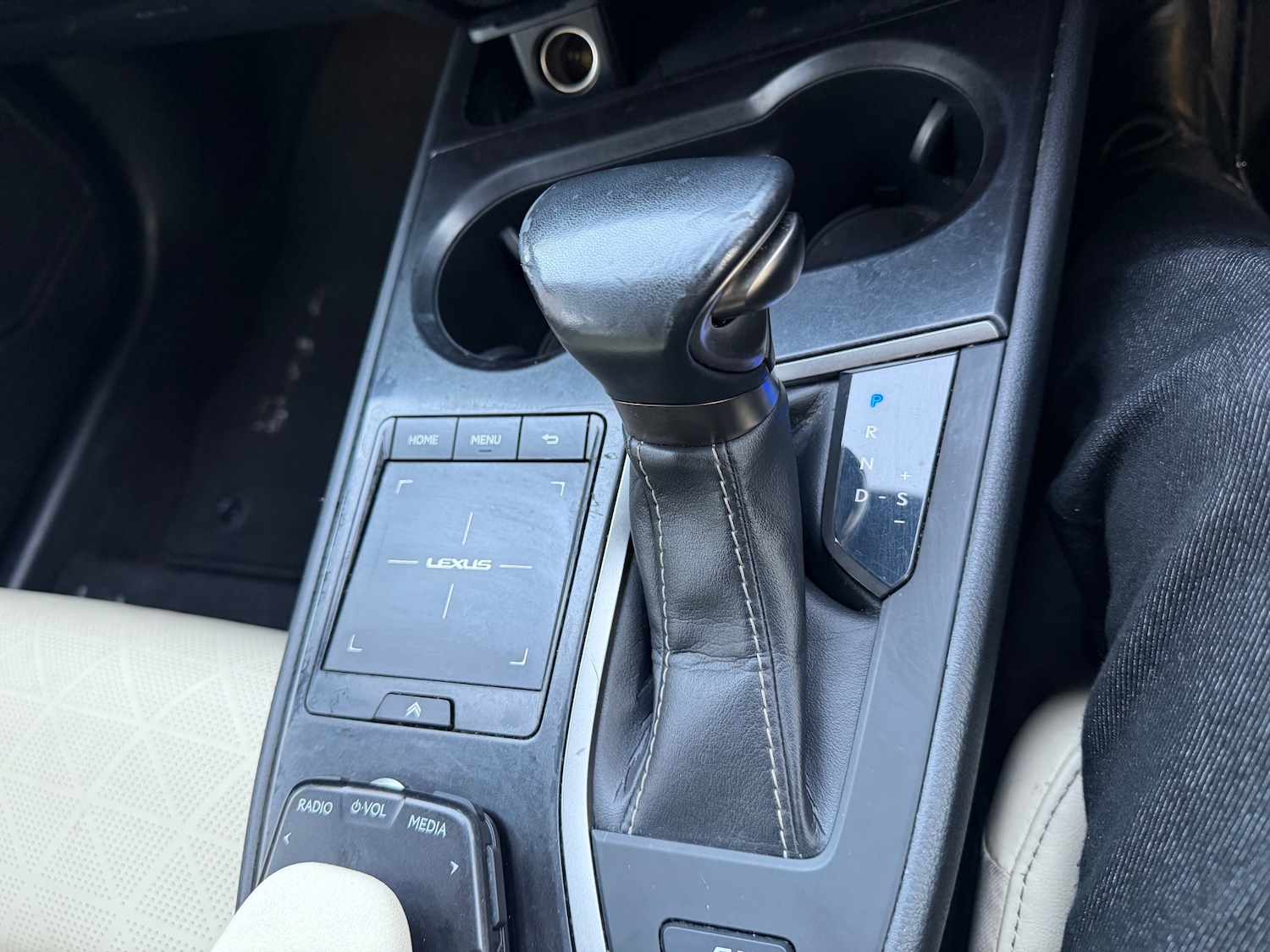 Used Lexus UX 2020 for sale - 77760840: Photo 10