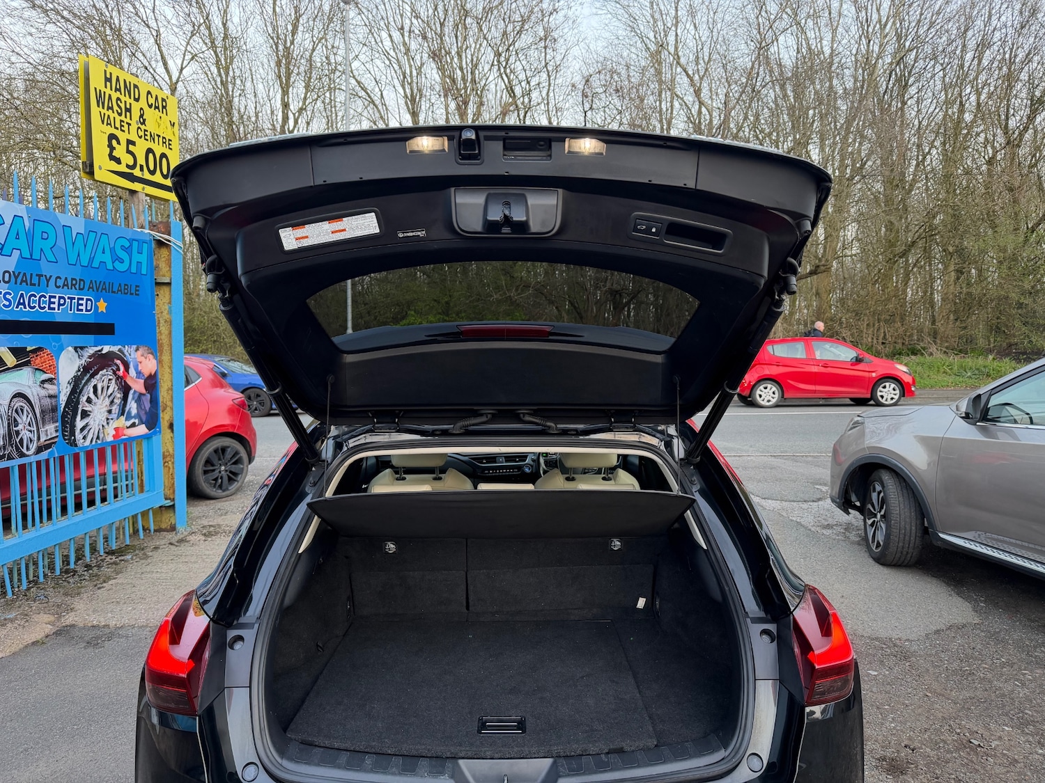 Used Lexus UX 2020 for sale - 77760840: Photo 18