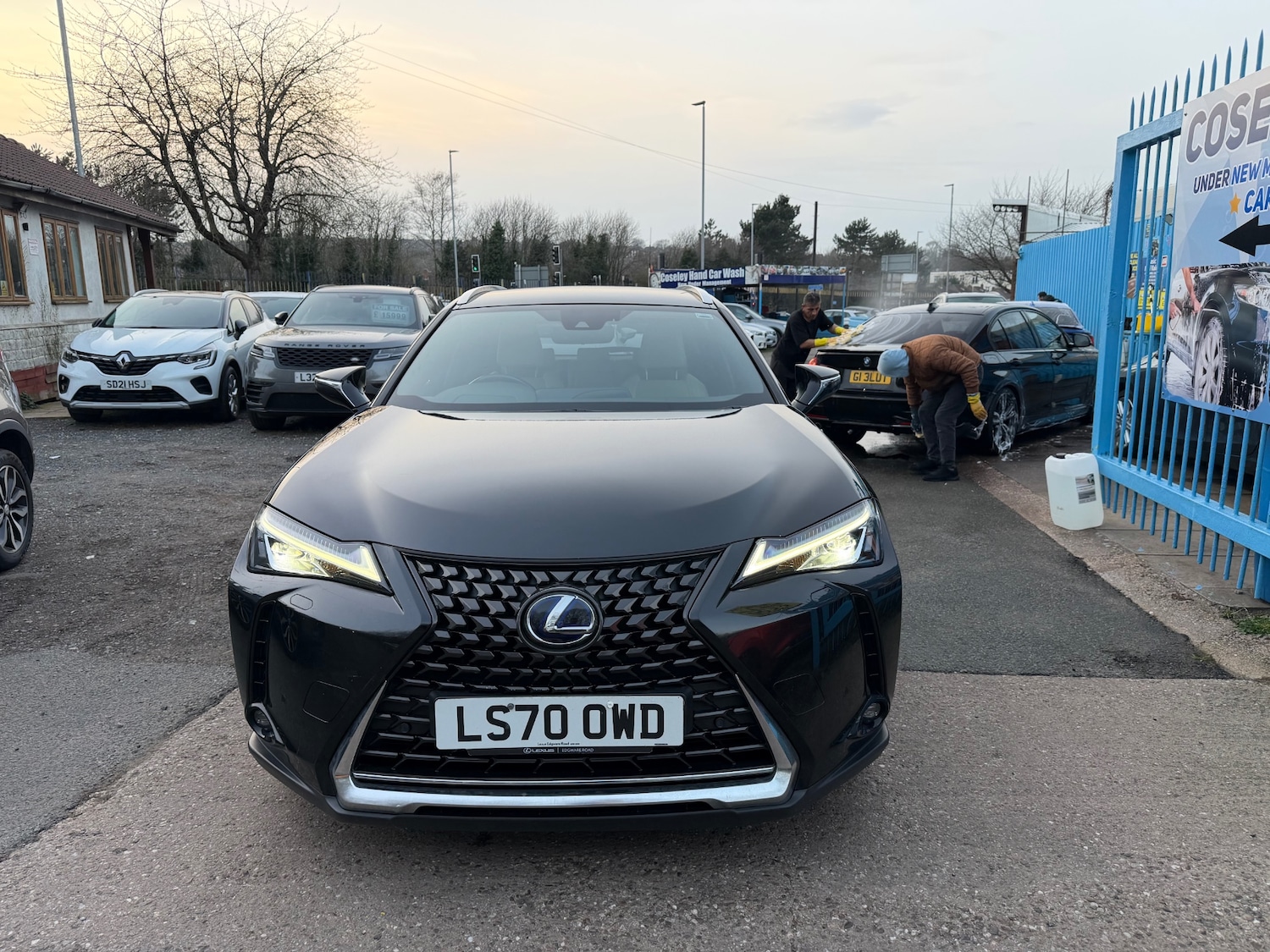 Used Lexus UX 2020 for sale - 77760840: Photo 2
