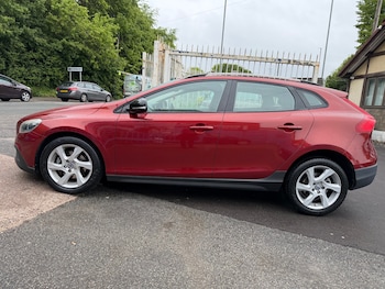 Used Volvo V40 2014 for sale - 78604931: Photo