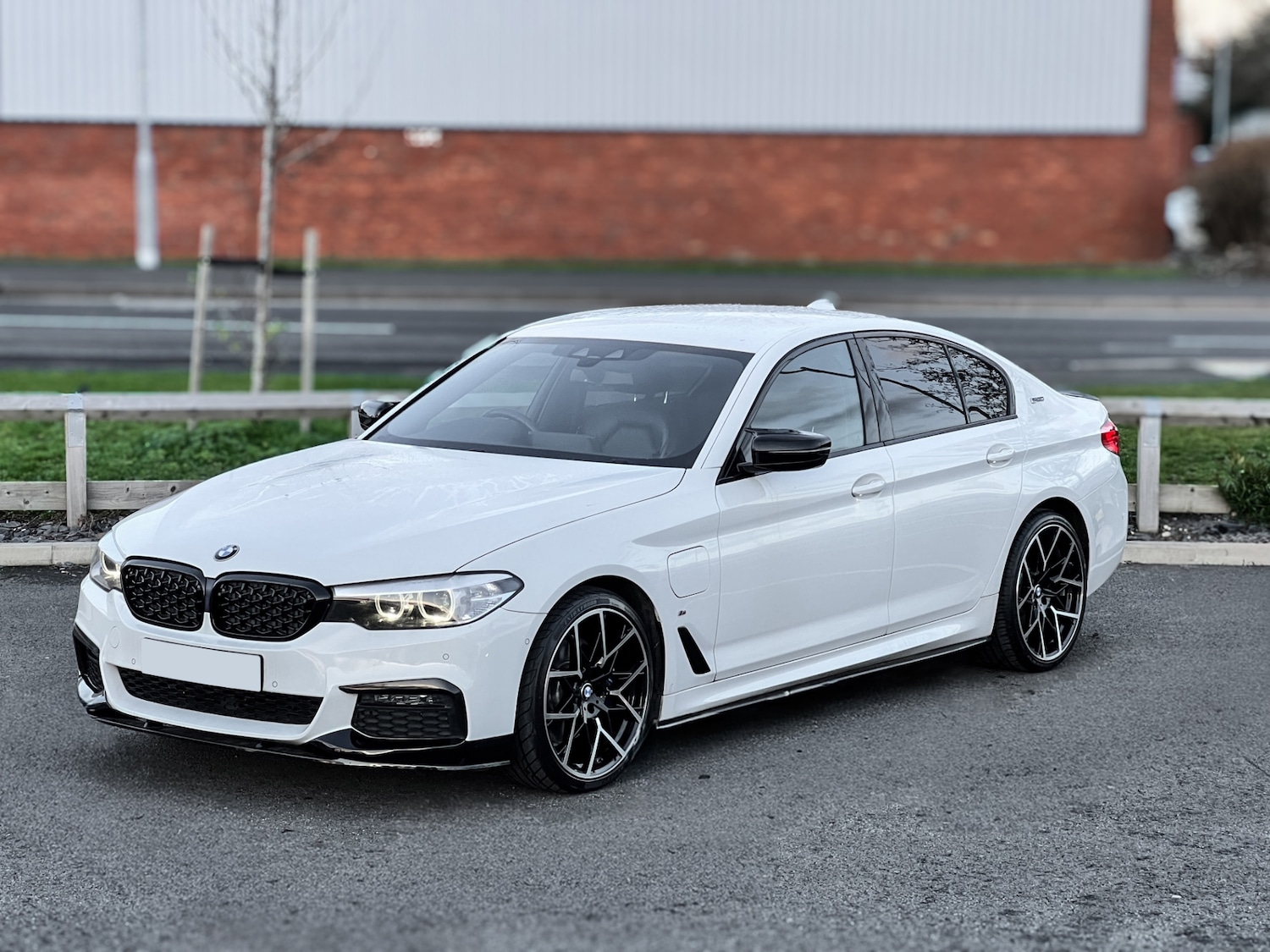 Used BMW 5 Series 2018 for sale - 76919030: Photo 11