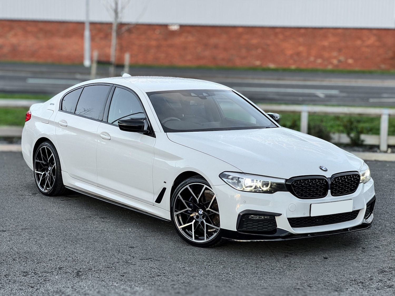 Used BMW 5 Series 2018 for sale - 76919030: Photo 5