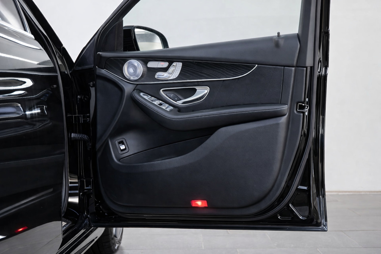 Used Mercedes-Benz GLC 2017 for sale - 78224099: Photo 17