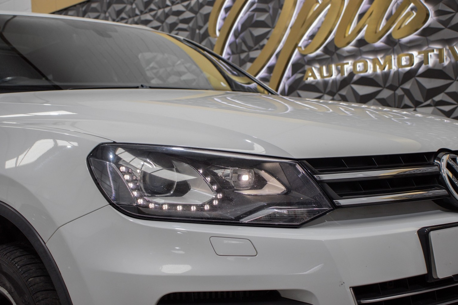 Used Volkswagen Touareg 2014 for sale - 77851285: Photo 26